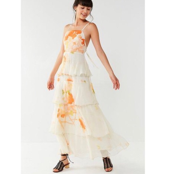 Urban Outfitters Dresses & Skirts - Urban Outfitters Women's Tiered Floral Maxi Dress